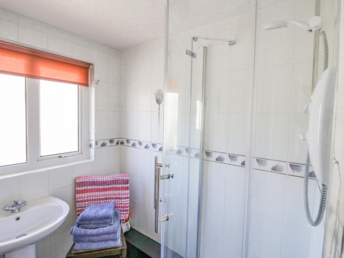 Beech Cottage อัลเวอร์สตัน ภายนอก รูปภาพ