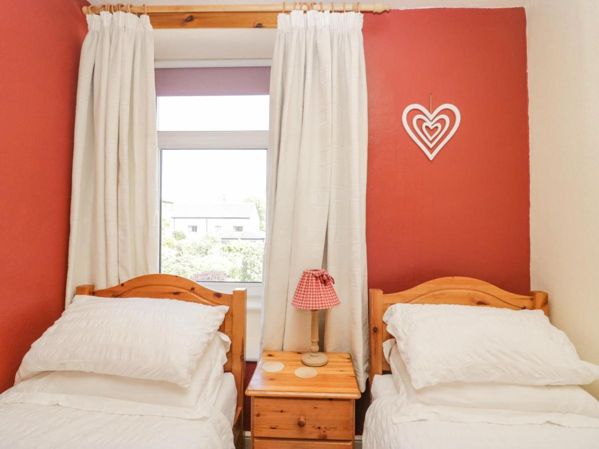 Beech Cottage อัลเวอร์สตัน ภายนอก รูปภาพ